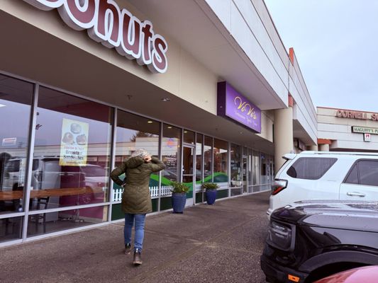 Vivi's Vietnamese Noodle House by null