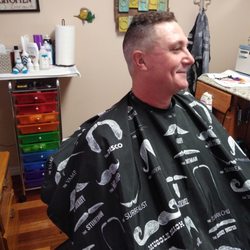 Beach Clips Barber Shop