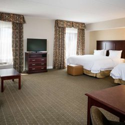 Hampton Inn & Suites Toledo-Perrysburg - Guest room