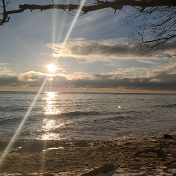 Doctors Park - Parks Near Me - Fox Point, Wisconsin