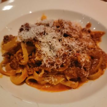 Il Fornaio - Tagliatelle bolognese - Italian Near Me - Burlingame, California Il Fornaio - Tagliatelle bolognese - Italian Near Me - Burlingame, California