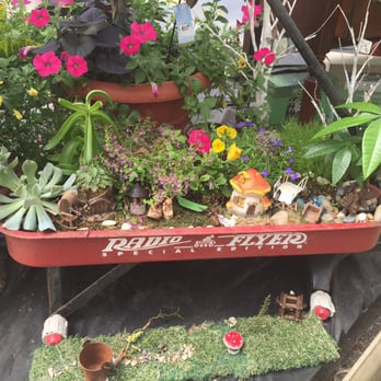 Mary's Greenhouse - Nurseries & Gardening Near Me - Gurnee, Illinois