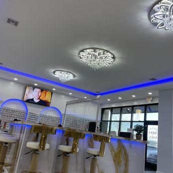 Unique Nails Lounge - Nail Salons Near Me - Pensacola, Florida