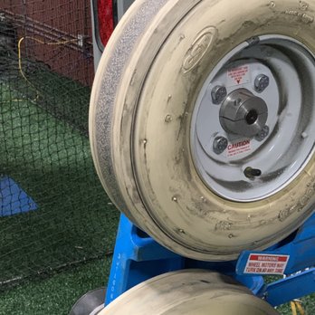 D-Bat Temecula - Batting machine - Batting Cages Near Me - Temecula, California