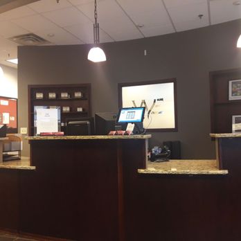 West End Chiropractic And Wellness - Lobby - Chiropractors Near Me - St Louis Park, Minnesota West End Chiropractic And Wellness - Lobby - Chiropractors Near Me - St Louis Park, Minnesota