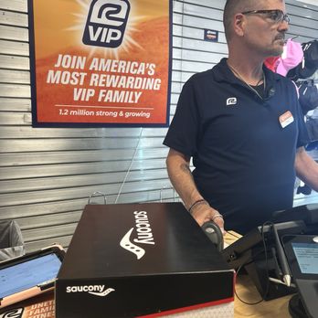Road Runner Sports - Terry - Shoe Stores Near Me - San Carlos, California Road Runner Sports - Terry - Shoe Stores Near Me - San Carlos, California