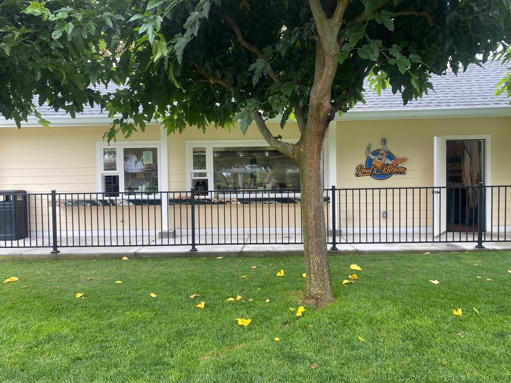 PAUL’S KITCHEN TEMP. CLOSED Updated August 2024 21716 Geyserville