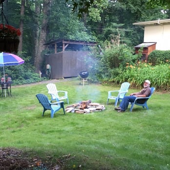 Parkview Lodge & Cabins - Hotels Near Me - Spruce Pine, North Carolina