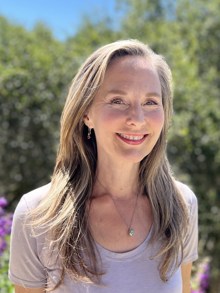 Samantha Ostergaard Acupuncture & Yoga Therapy Logo