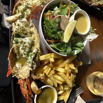 Lobster Shack - 1/2 lobster - Restaurants Near Me - Bicheno, TAS