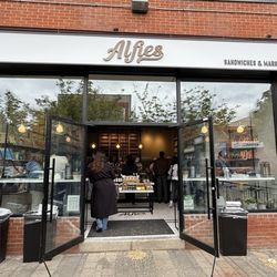 Alfie’s Sandwiches & Market