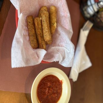Mario's Italian Grill - Mozzarella sticks - Pizza Near Me - Charleston, South Carolina Mario's Italian Grill - Mozzarella sticks - Pizza Near Me - Charleston, South Carolina