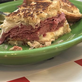 The Blazer Pub - Very lean corned beef - Burgers Near Me - North Salem, New York The Blazer Pub - Very lean corned beef - Burgers Near Me - North Salem, New York