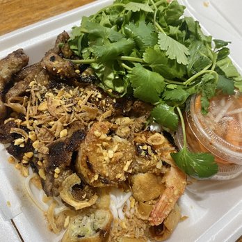 Annie's Cafe - a plate of asian food - Vietnamese Near Me - Louisville, Kentucky Annie's Cafe - a plate of asian food - Vietnamese Near Me - Louisville, Kentucky