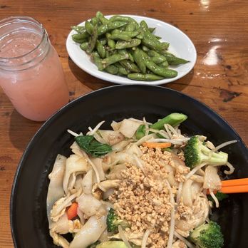 Toss Noodle Bar - Edamame Create your own - Asian Fusion Near Me - Berkeley, California