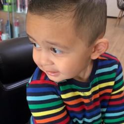 Nueva Imagen - Haircut for a toddler