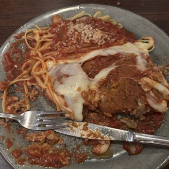 Amici Italian Grill Avon - Chicken Parmigiana - Italian Near Me - Avon, Connecticut