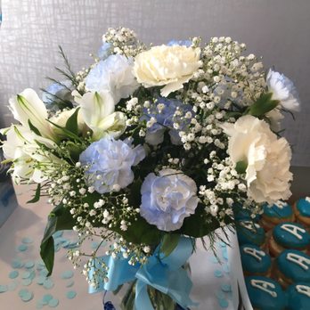 Helen Blakey Flowers - Bouquet - Florists Near Me - North York, Ontario