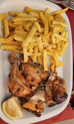 Jardim dos Frangos by null