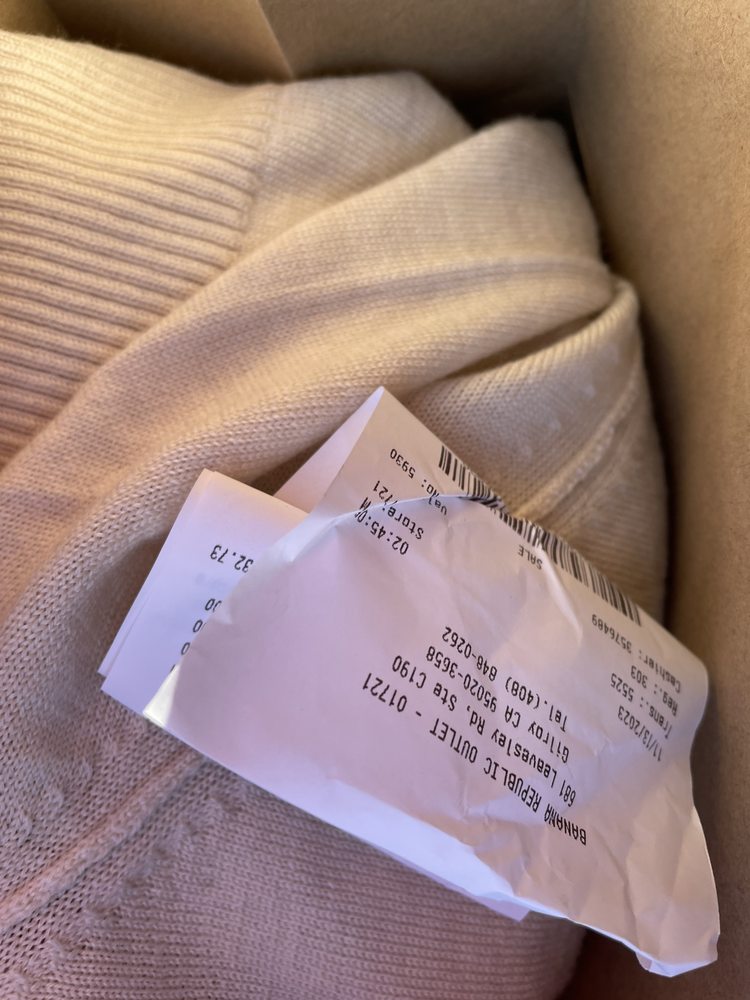 BANANA REPUBLIC FACTORY STORE Updated September 2024 64 Reviews 681 Leavesley Rd, Gilroy