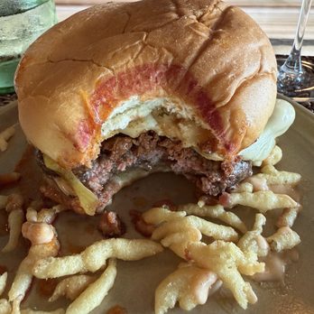 Otto’s High Dive - Best burger I've ever had!! - Cocktail Bars Near Me - Orlando, Florida Otto’s High Dive - Best burger I've ever had!! - Cocktail Bars Near Me - Orlando, Florida