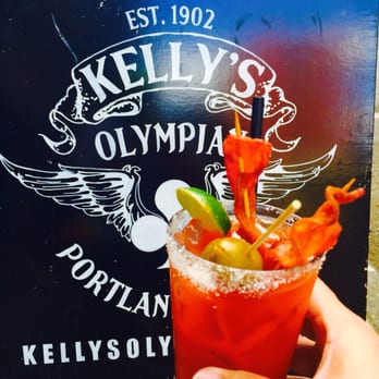 Kelly's Olympian - Cocktails & dreams & bacon - Dive Bars Near Me - Portland, Oregon