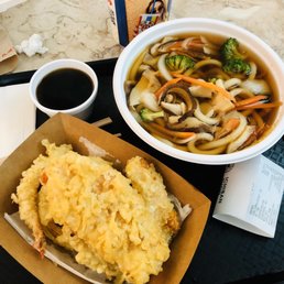 Udon with tempura - SO GOOOOOD!!! Udon with tempura - SO GOOOOOD!!!
