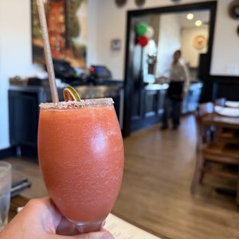 Los Arroyos Mexican Restaurant & Take Out - Strawberry margarita - Mexican Near Me - Montecito, California Los Arroyos Mexican Restaurant & Take Out - Strawberry margarita - Mexican Near Me - Montecito, California