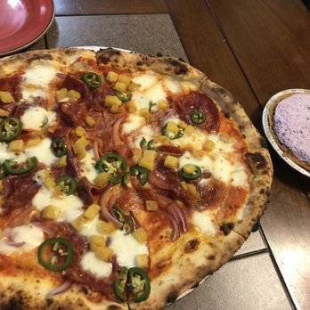 Reno - Hang Ten pizza - so good!! - American Near Me - Chicago, Illinois Reno - Hang Ten pizza - so good!! - American Near Me - Chicago, Illinois