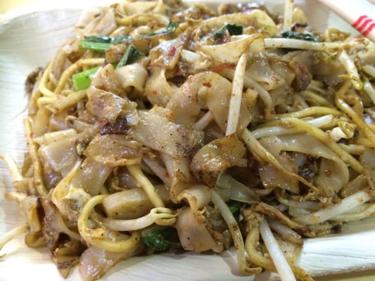Lao Fu Zi Fried Kway Teow by null