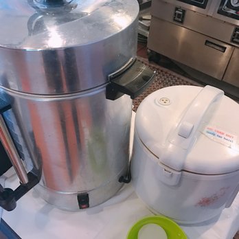 99 Chicken - Free steamed rice :) - Korean Near Me - Santa Clara, California