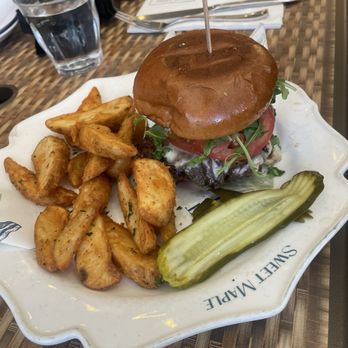 Sweet Maple - Burger - American Near Me - San Francisco, California Sweet Maple - Burger - American Near Me - San Francisco, California
