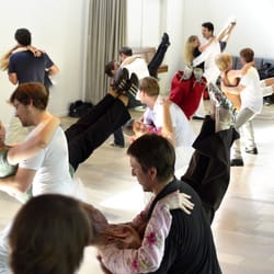 Latinsalsa - Salsa Akrobatik Workshop im Café Sandspur (Köln)