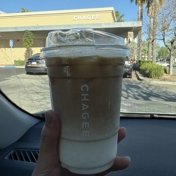 Chagee Modern Teahouse - Ceylon Black Tea Latte - Tea Rooms Near Me - Ontario, California Chagee Modern Teahouse - Ceylon Black Tea Latte - Tea Rooms Near Me - Ontario, California