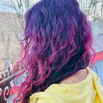 Maki Yuinada - Hair Salons Near Me - Chichester, New York