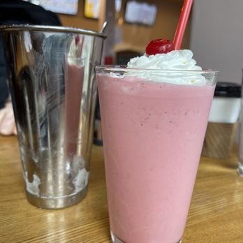 Le Palais Sucre - Strawberry Milkshake and then some ! - Creperies Near Me - Pleasanton, California Le Palais Sucre - Strawberry Milkshake and then some ! - Creperies Near Me - Pleasanton, California