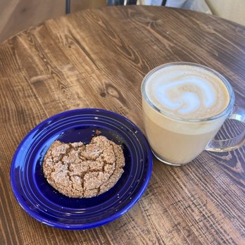 The Perfect Crumb Bakery - Stopped by today and enjoyed a ginger molasses cookie and a cappuccino. Delicious! - Bakeries Near Me - Pacific Grove, California