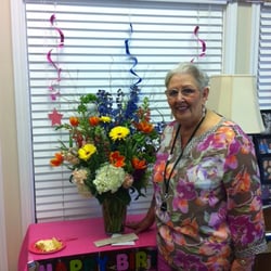 Don Lyn Florist - Beautiful, unique bouquets are what Colby Peters, owner of Don-Lyn Florist is known for