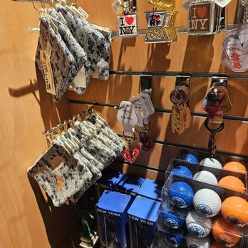 NYC CityStore - Souvenir Shops Near Me - New York, New York NYC CityStore - Souvenir Shops Near Me - New York, New York