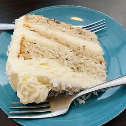 Giuseppe’s Italian Grill & Pizzeria - Italian Creme cake