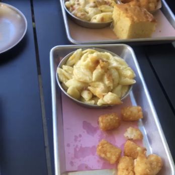 Easy ‘Que - Tater tots, Mac and cheese, brisket, Kailua pork, cornbread , burnt ends - Barbeque Near Me - Kailua, Hawaii