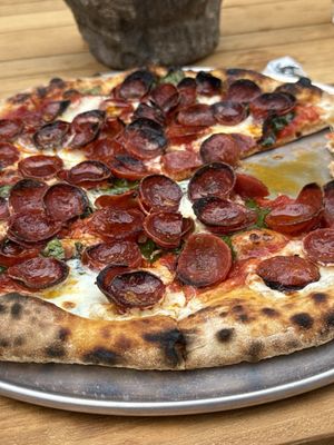 Tina's Pizza by null