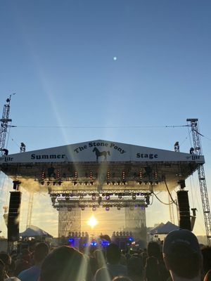The Stone Pony by null