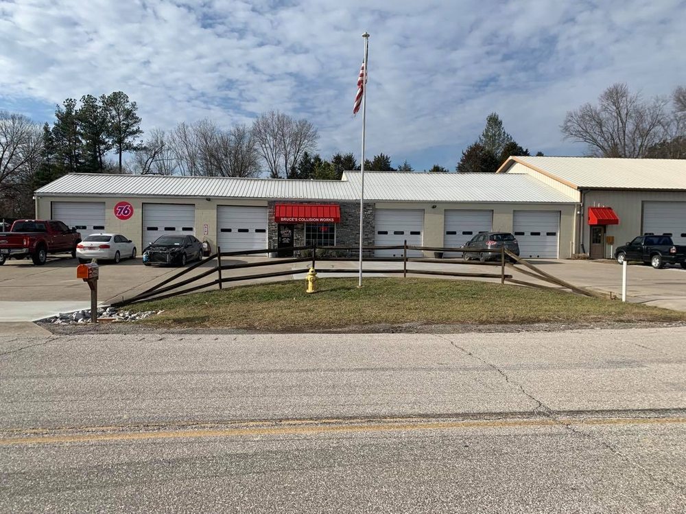 BRUCE’S COLLISION WORKS Updated June 2024 12 Photos 9722