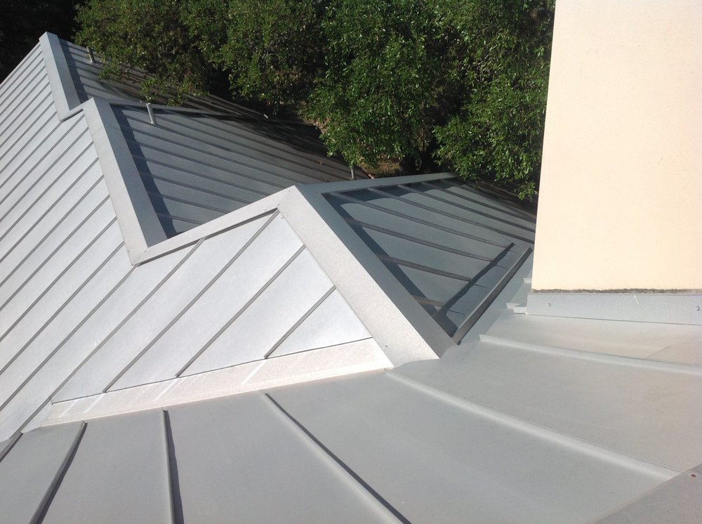 Slide of Meis Roofing & Construction