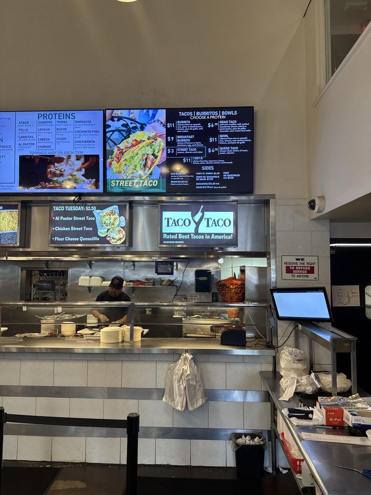 Taco Y Taco - Photo 2