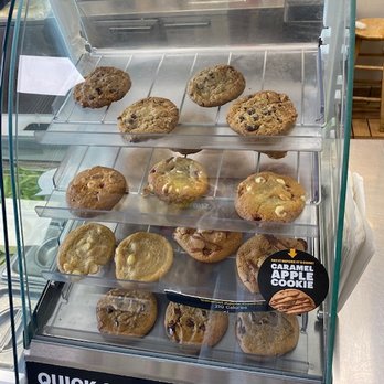 Subway - a display case with a variety of baked goods - Sandwiches Near Me - Jensen Beach, Florida Subway - a display case with a variety of baked goods - Sandwiches Near Me - Jensen Beach, Florida