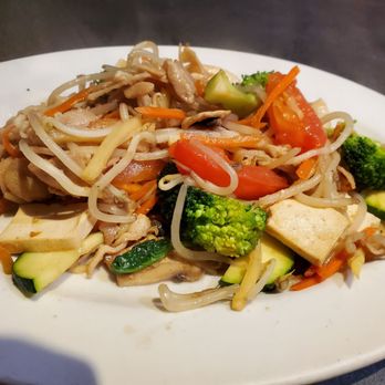 Great Wall Mongolian BBQ - a plate of noodles and vegetables - Mongolian Near Me - Vancouver, British Columbia Great Wall Mongolian BBQ - a plate of noodles and vegetables - Mongolian Near Me - Vancouver, British Columbia