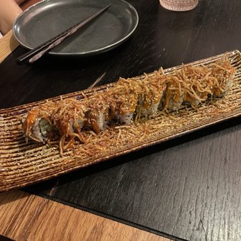 PLANTA Queen Chicago - Firecracker Roll - Sushi Bars Near Me - Chicago, Illinois PLANTA Queen Chicago - Firecracker Roll - Sushi Bars Near Me - Chicago, Illinois