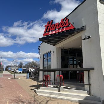 HANK’S GARAGE & GRILL - Updated June 2025 - 109 Photos & 36 Reviews
